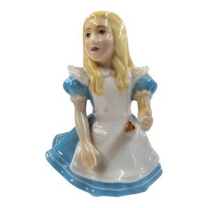 Department 56 Alice In Wonderland Porcelain Vintage Candle Crown Collections